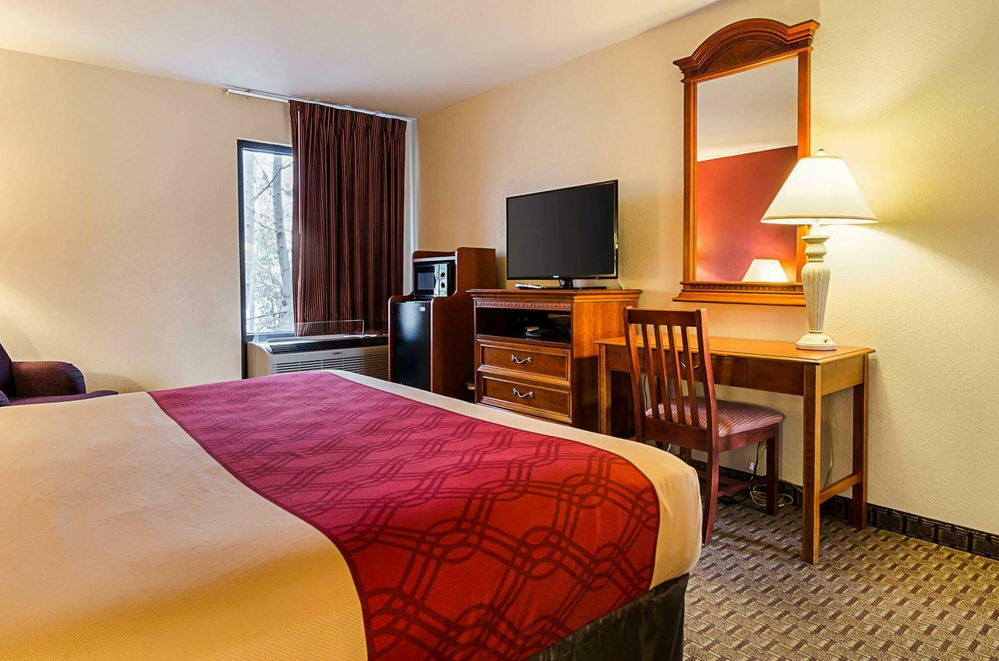 Econo Lodge Richmond Extérieur photo